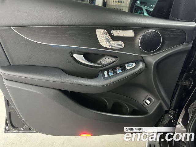 Mercedes-Benz GLC-Class GLC300 4MATIC