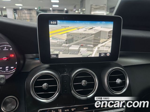 Mercedes-Benz GLC-Class GLC300 4MATIC