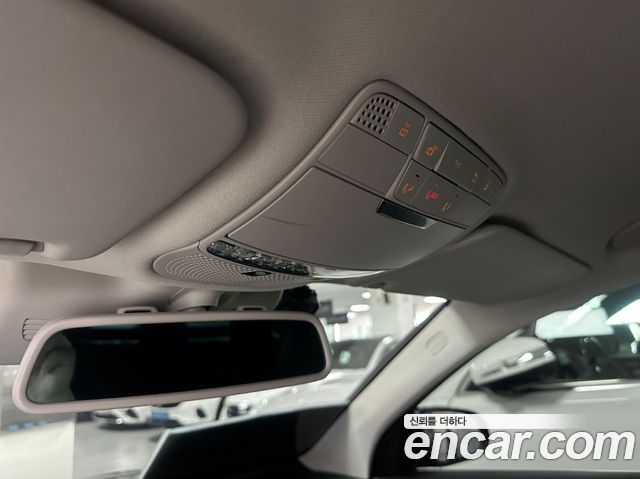 Mercedes-Benz GLC-Class GLC300 4MATIC