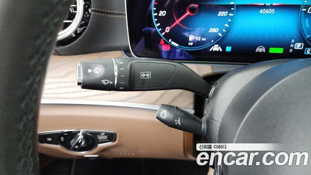 Mercedes-Benz E-Class E300e 4MATIC Exclusive