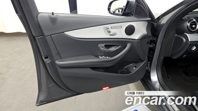 Mercedes-Benz E-Class E250 Avantgarde