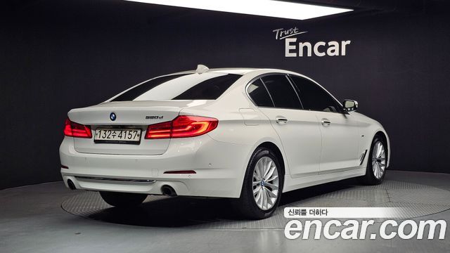 BMW 5-Series 520d Luxury Special Edition