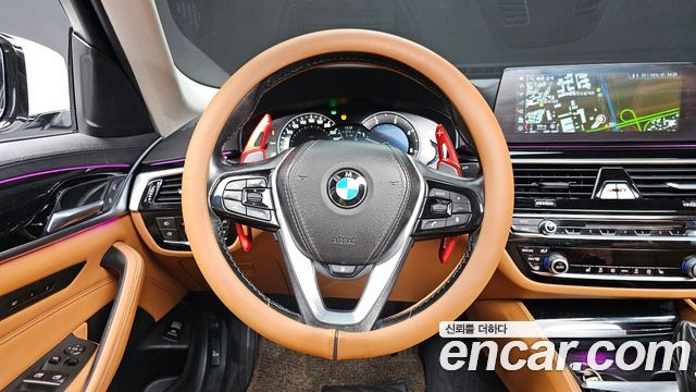 BMW 5-Series 520d Luxury Special Edition