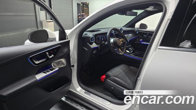 Mercedes-Benz GLC-Class GLC300 4MATIC Avnatgarde Coupe