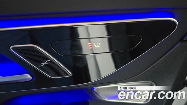 Mercedes-Benz GLC-Class GLC300 4MATIC Avnatgarde Coupe