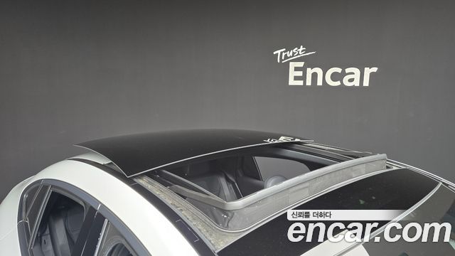 Mercedes-Benz GLC-Class GLC300 4MATIC Avnatgarde Coupe