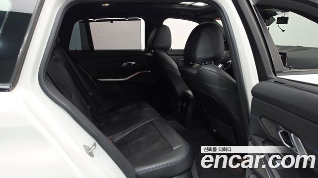 BMW 3-Series 320d Touring M Sport