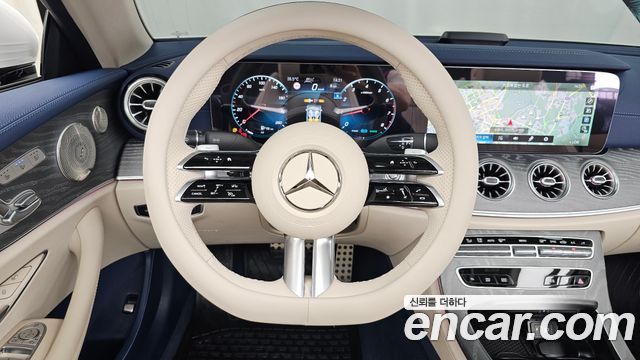 Mercedes-Benz E-Class E450 4MATIC Cabriolet
