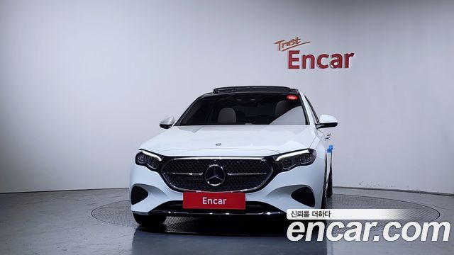 Mercedes-Benz E-Class E200 Avantgarde