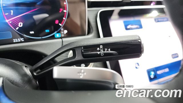 Mercedes-Benz E-Class E200 Avantgarde