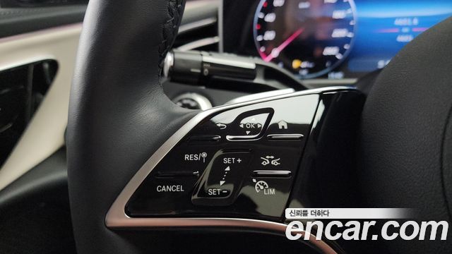 Mercedes-Benz E-Class E200 Avantgarde