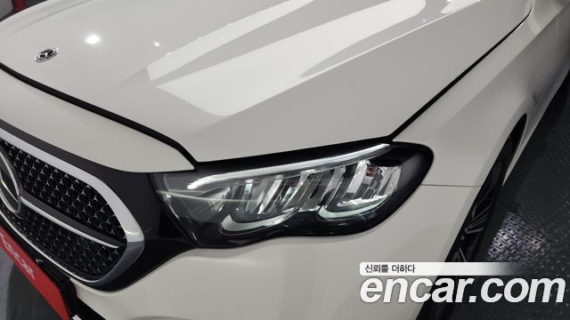 Mercedes-Benz E-Class E200 Avantgarde