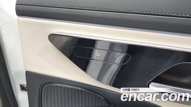Mercedes-Benz E-Class E200 Avantgarde