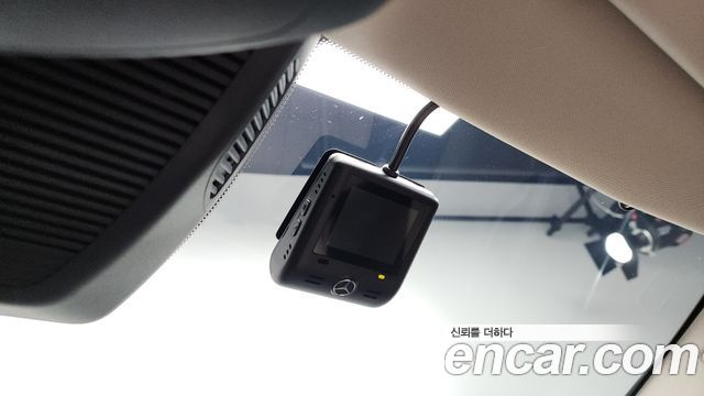 Mercedes-Benz E-Class E200 Avantgarde