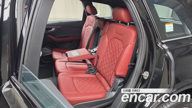 Audi SQ7 4.0 TFSI Quattro