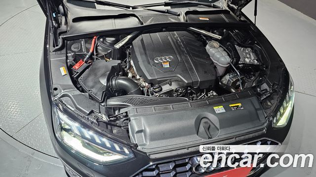 Audi A4 45 TFSI Quattro Premium