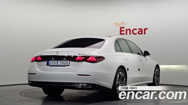 Mercedes-Benz E-Class E350e 4MATIC