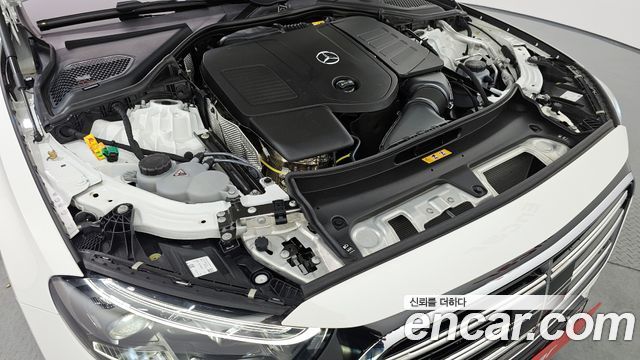 Mercedes-Benz E-Class E350e 4MATIC