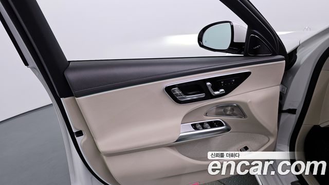 Mercedes-Benz E-Class E350e 4MATIC