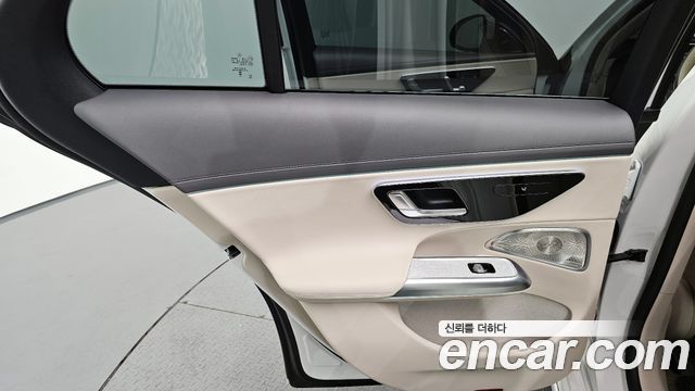 Mercedes-Benz E-Class E350e 4MATIC