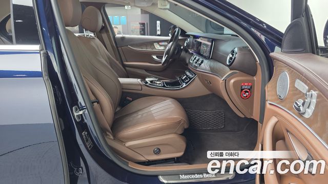 Mercedes-Benz E-Class E300 Exclusive