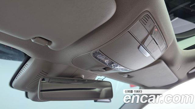 Mercedes-Benz E-Class E300 Exclusive