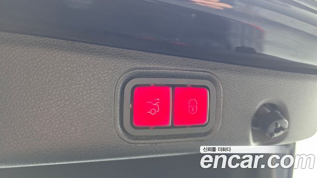 Mercedes-Benz E-Class E300 Exclusive