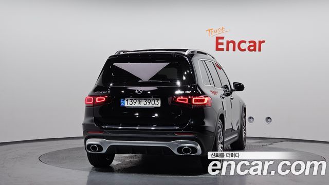 Mercedes-Benz GLB-Class AMG GLB35 4MATIC