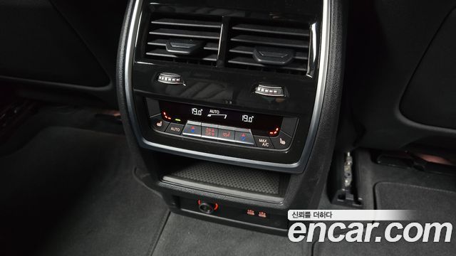 BMW X7 xDrive 40i M Sport 7STR