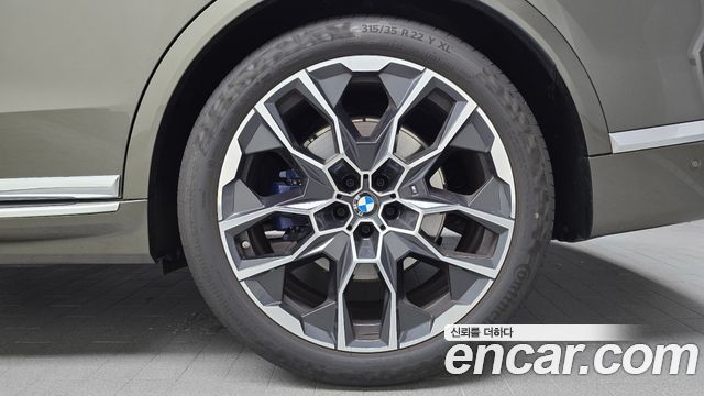 BMW X7 xDrive 40i M Sport 7STR