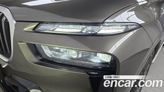 BMW X7 xDrive 40i M Sport 7STR