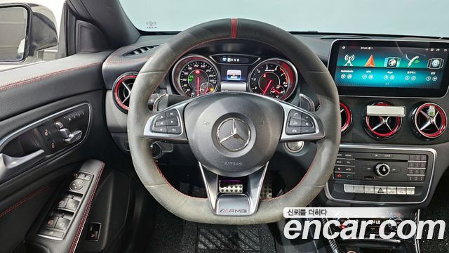 Mercedes-Benz CLA-Class CLA45 AMG 4MATIC