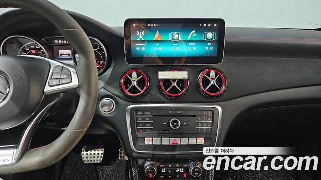 Mercedes-Benz CLA-Class CLA45 AMG 4MATIC