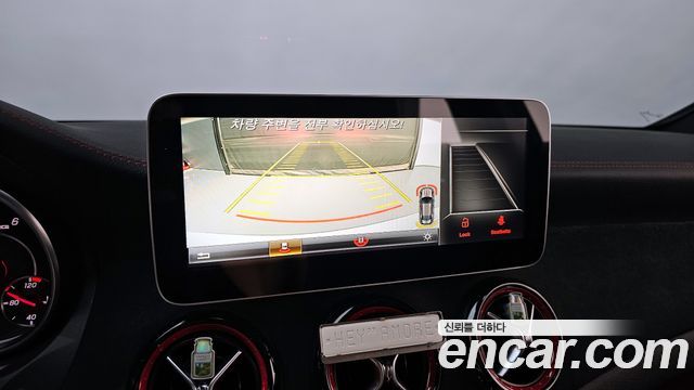 Mercedes-Benz CLA-Class CLA45 AMG 4MATIC
