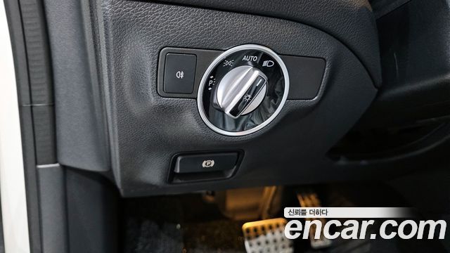 Mercedes-Benz CLA-Class CLA45 AMG 4MATIC