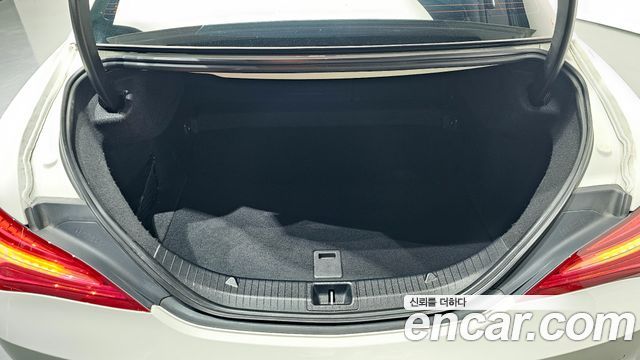 Mercedes-Benz CLA-Class CLA45 AMG 4MATIC