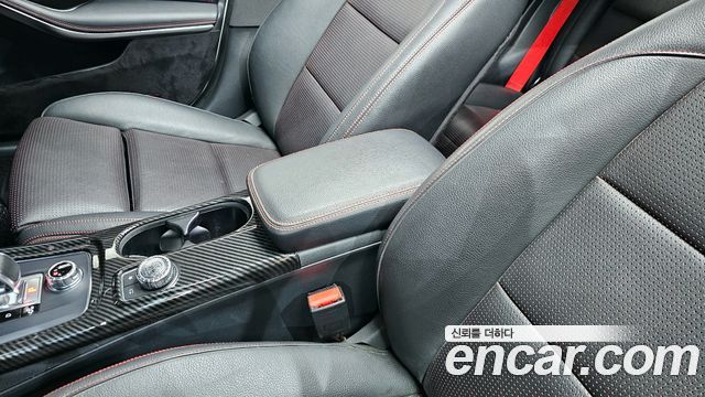 Mercedes-Benz CLA-Class CLA45 AMG 4MATIC