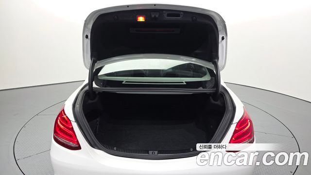 Mercedes-Benz C-Class C200