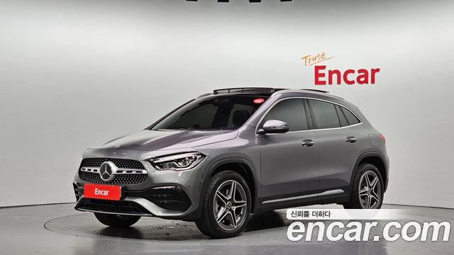 Mercedes-Benz GLA-Class GLA250 4MATIC