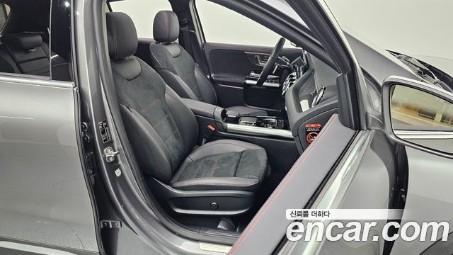 Mercedes-Benz GLA-Class GLA250 4MATIC