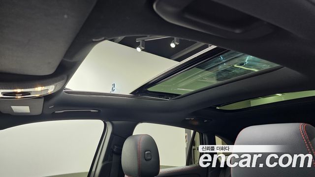 Mercedes-Benz GLA-Class GLA250 4MATIC
