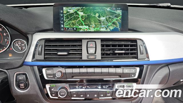 BMW 4-Series 428i Convetible vision 100 Edition