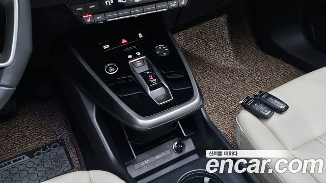 Audi Q4 e-tron 45 Premium