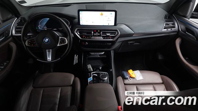 BMW iX3 M Sports