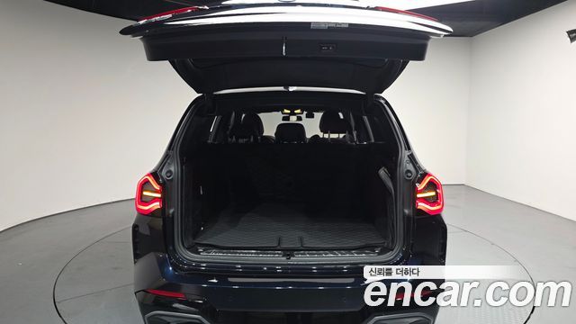 BMW iX3 M Sports