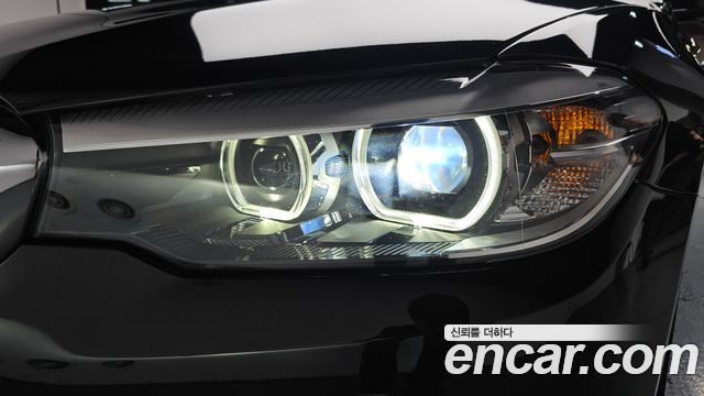 BMW 5-Series 520i Luxury