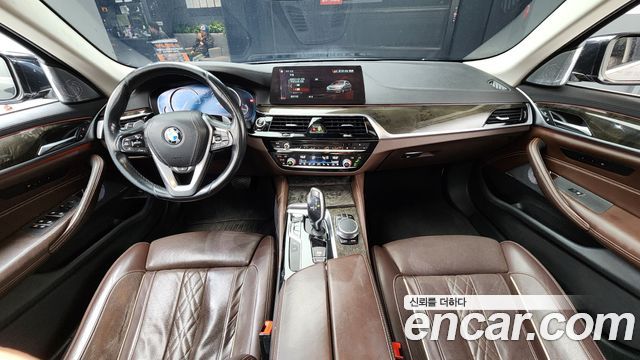 BMW 5-Series 540i xDrive Luxury Plus