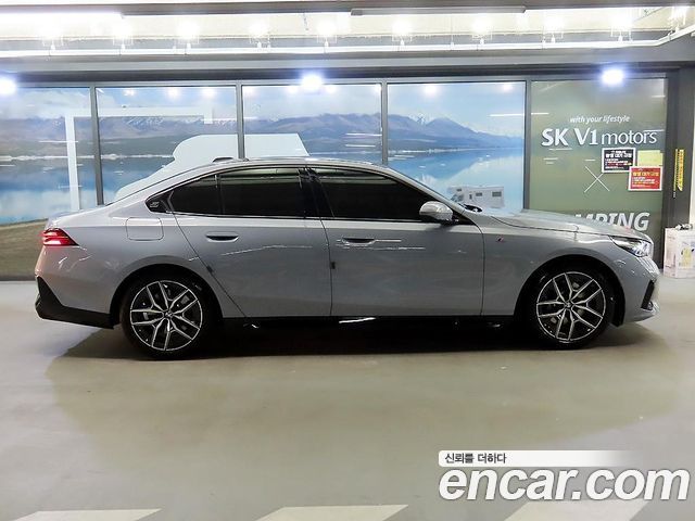 BMW 5-Series 520i M Sport