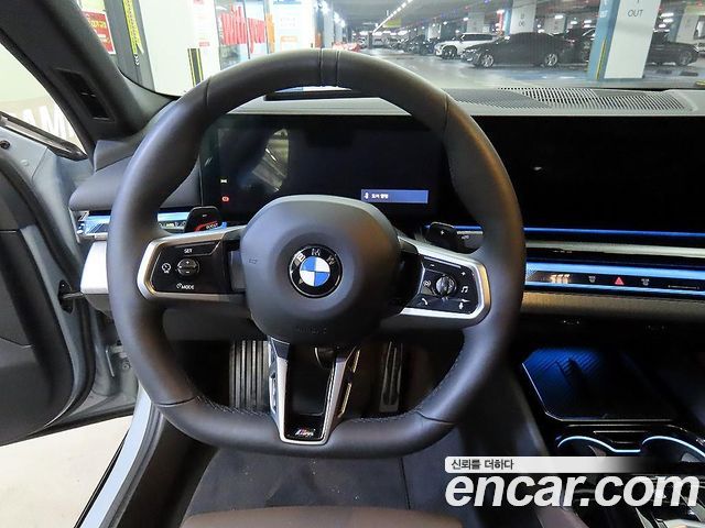 BMW 5-Series 520i M Sport