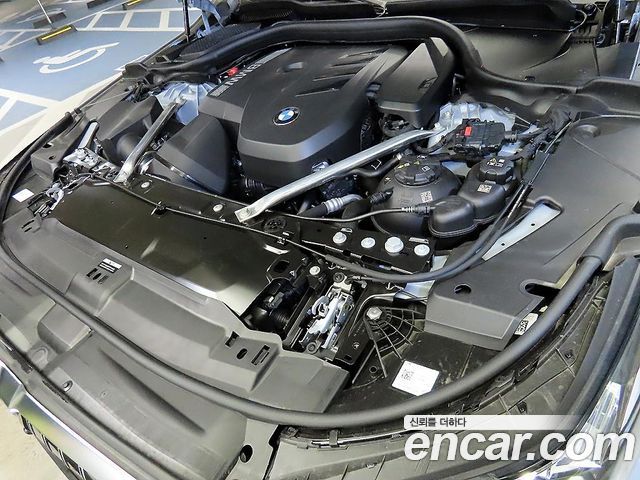 BMW 5-Series 520i M Sport